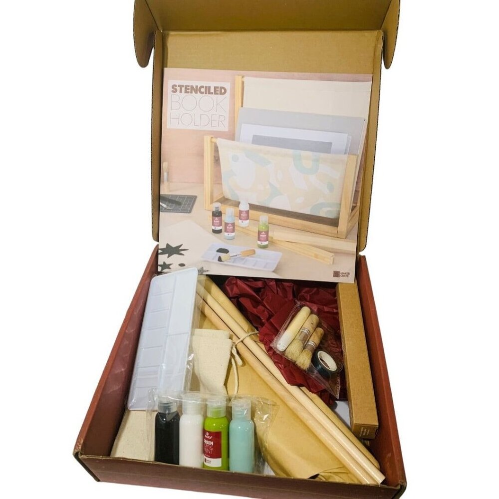 KiwiCo Craft Kit Stenciled Book Holder Open Box Ages 14+ Part#MMAG-F1794